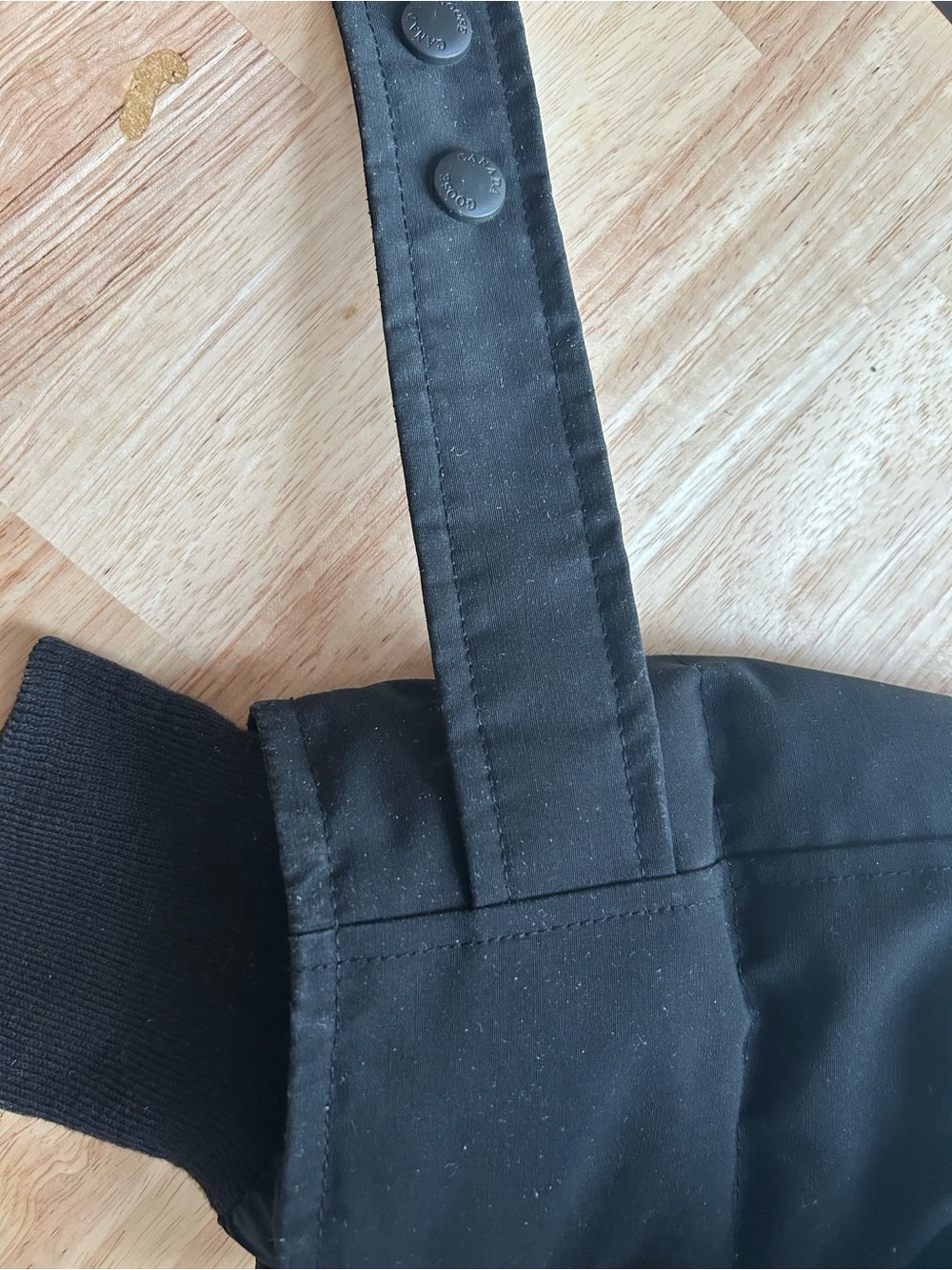 Canada Goose Black Women’s Coat - Picture 4 of 6